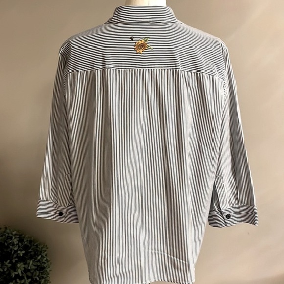 BRECKENRIDGE Vintage 90s Sunflower embroidered pinstripe button shirt woman’s XL - Picture 2 of 11